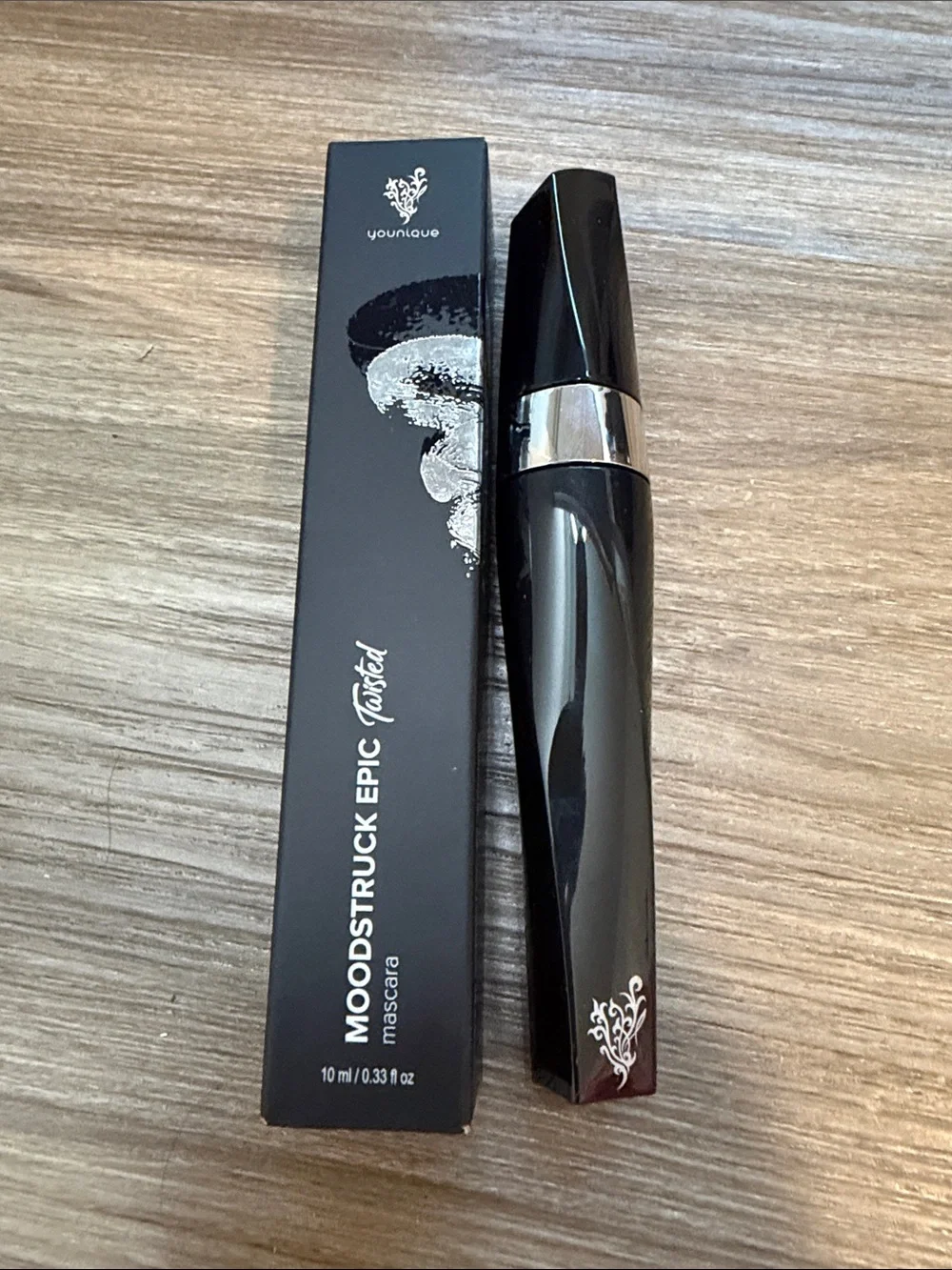 Younique Moodstruck Epic Mascara - Teal